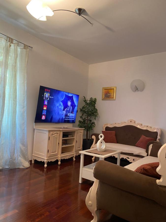Luxury Rooms 7Heaven Suite Apartment Split Bagian luar foto
