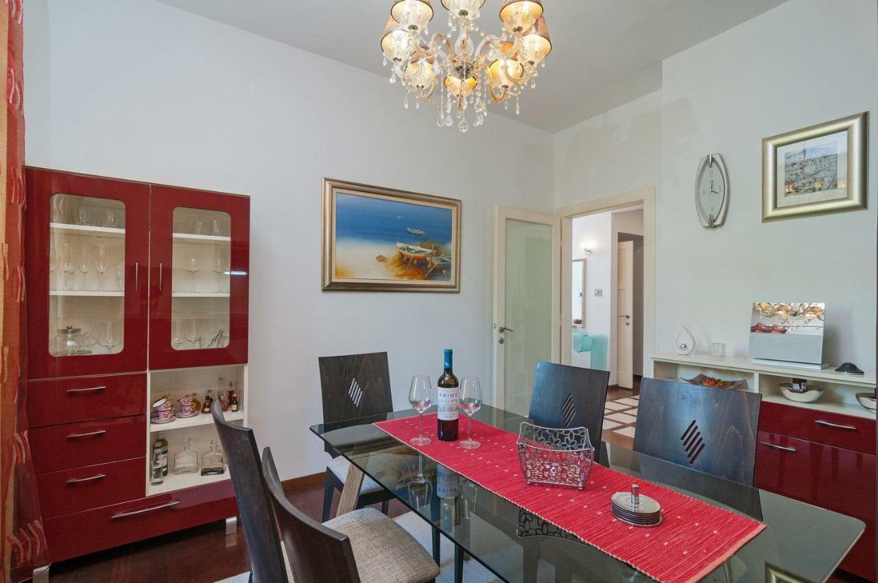 Luxury Rooms 7Heaven Suite Apartment Split Bagian luar foto