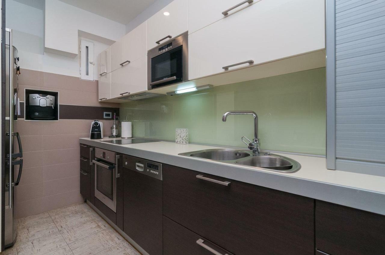 Luxury Rooms 7Heaven Suite Apartment Split Bagian luar foto