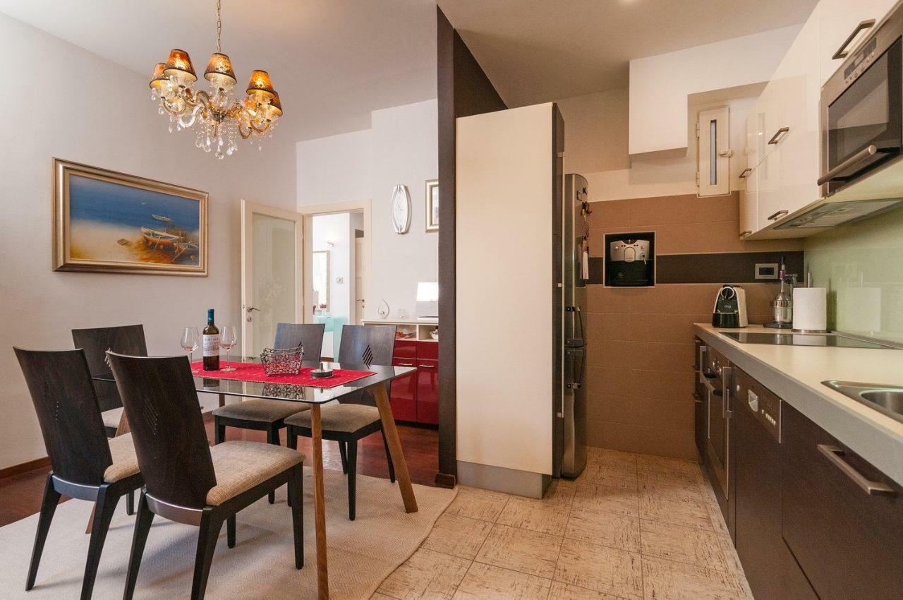 Luxury Rooms 7Heaven Suite Apartment Split Bagian luar foto