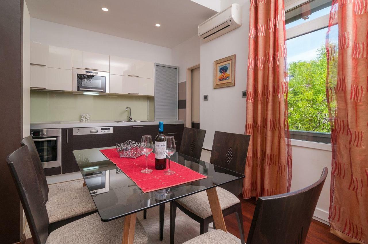 Luxury Rooms 7Heaven Suite Apartment Split Bagian luar foto