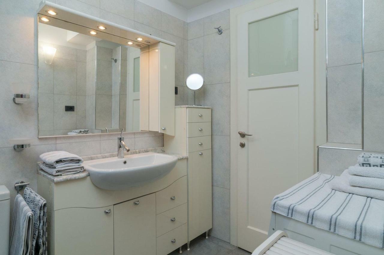 Luxury Rooms 7Heaven Suite Apartment Split Bagian luar foto
