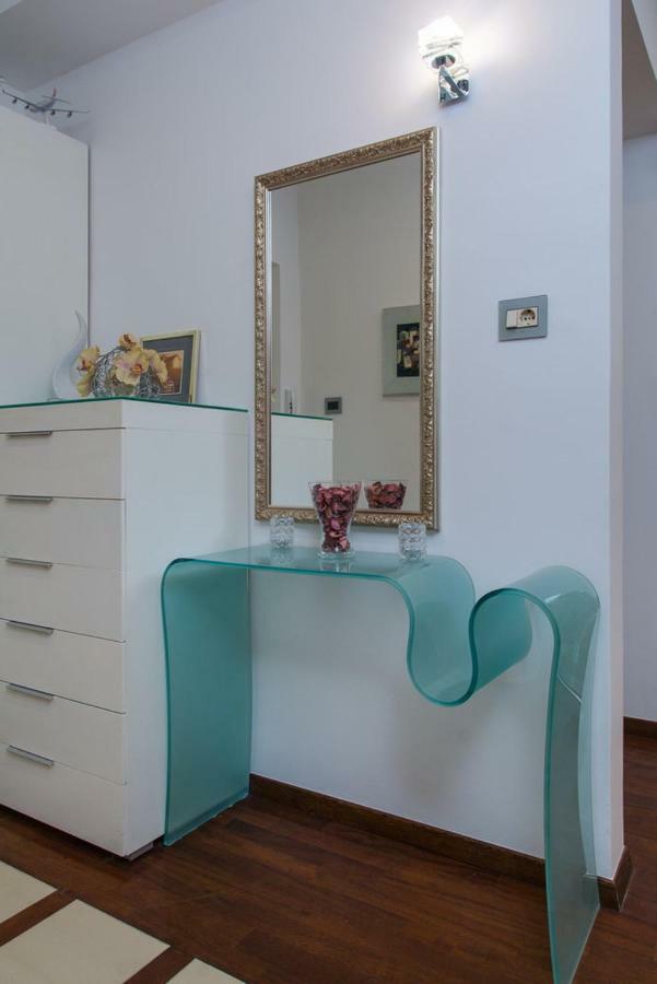 Luxury Rooms 7Heaven Suite Apartment Split Bagian luar foto